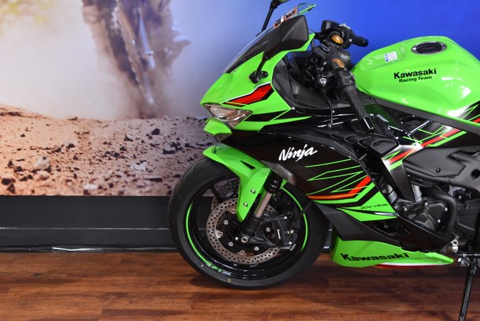 2023 Kawasaki NINJA 400 ZX-4RR KRT LIME GREEN