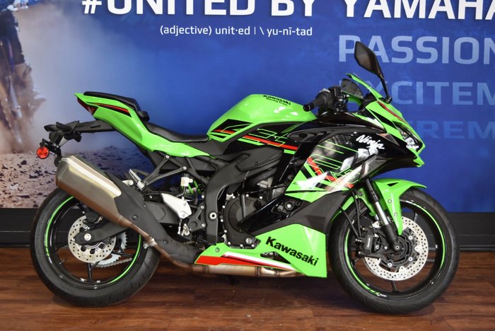 2023 Kawasaki NINJA 400 ZX-4RR KRT LIME GREEN