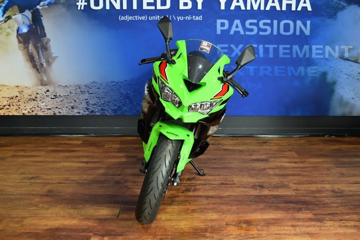 2023 Kawasaki NINJA 400 ZX-4RR KRT LIME GREEN