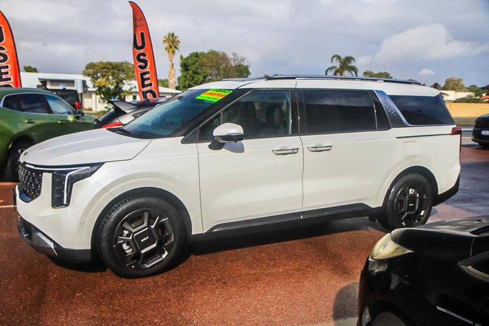 2024 Kia Carnival GT-Line HEV