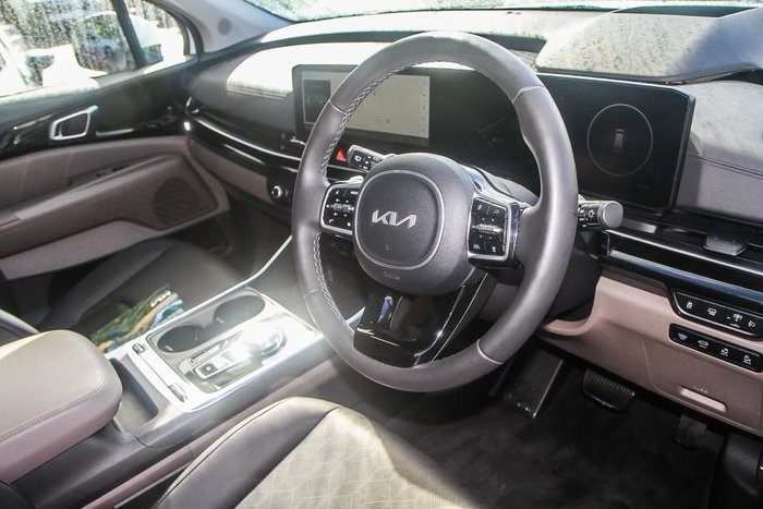 2024 Kia Carnival GT-Line HEV