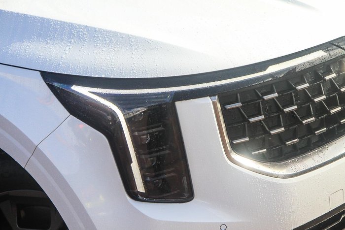 2024 Kia Carnival GT-Line HEV