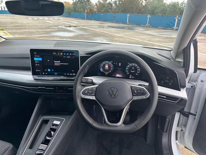 2025 Volkswagen Golf 110TSI Life