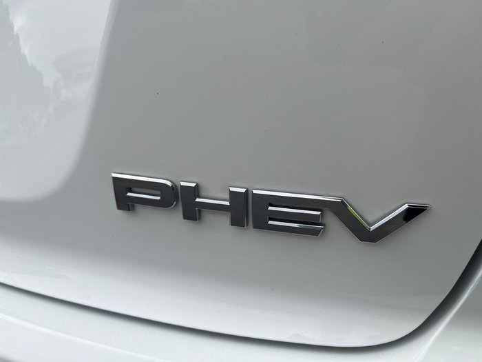 2022 Mitsubishi Eclipse Cross PHEV ES