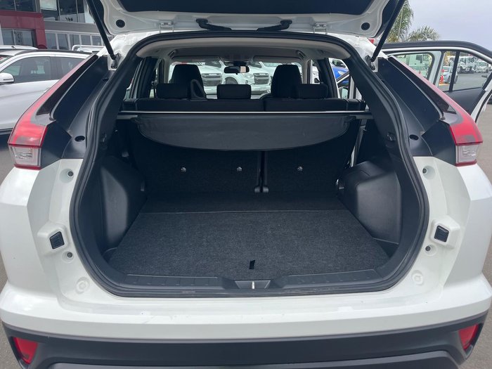 2022 Mitsubishi Eclipse Cross PHEV ES