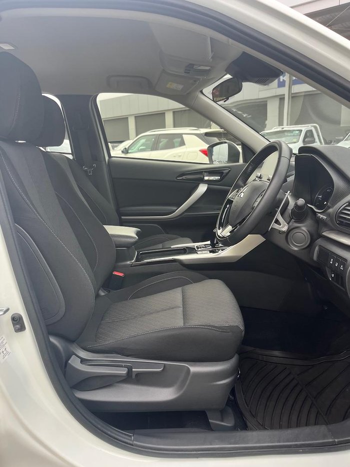 2022 Mitsubishi Eclipse Cross PHEV ES