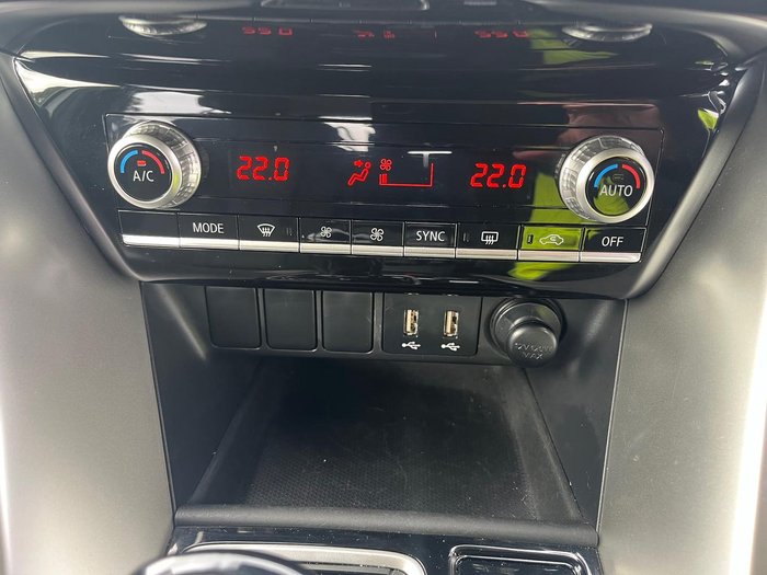 2022 Mitsubishi Eclipse Cross PHEV ES