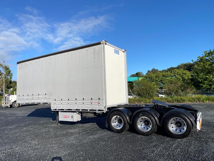 2017 Barker Drop Deck Mezz Floor A Curtainsider