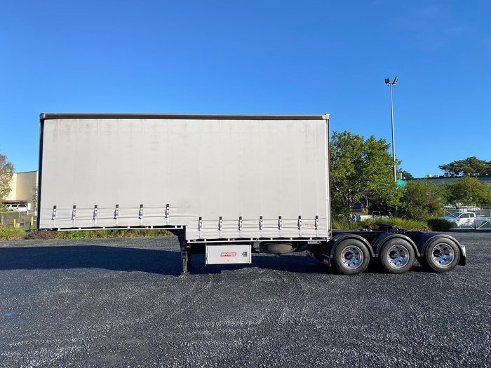 2017 Barker Drop Deck Mezz Floor A Curtainsider