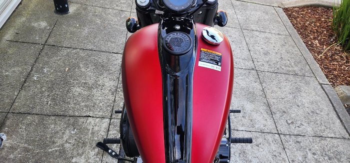 2023 Indian CHIEF BOBBER DARK HORSE RED