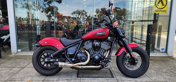 2023 Indian CHIEF BOBBER DARK HORSE RED