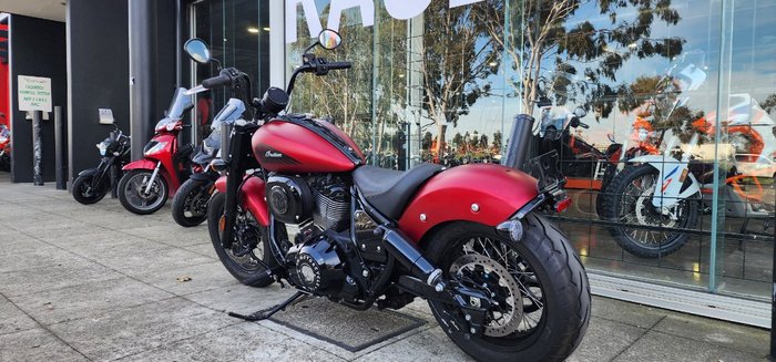 2023 Indian CHIEF BOBBER DARK HORSE RED