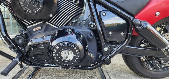 2023 Indian CHIEF BOBBER DARK HORSE RED
