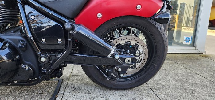 2023 Indian CHIEF BOBBER DARK HORSE RED