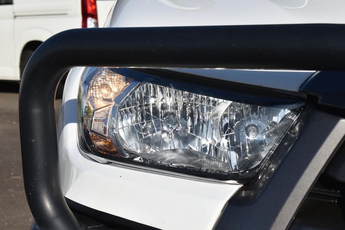 2021 Toyota Hilux SR GUN126R 4X4 Dual Range Glacier White