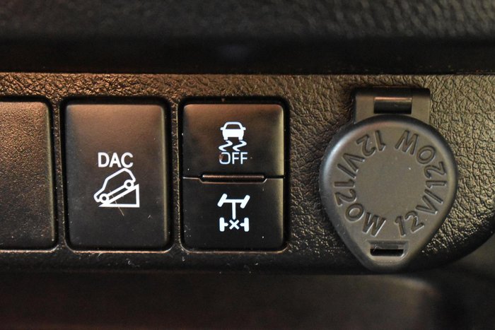 2021 Toyota Hilux SR GUN126R 4X4 Dual Range Glacier White