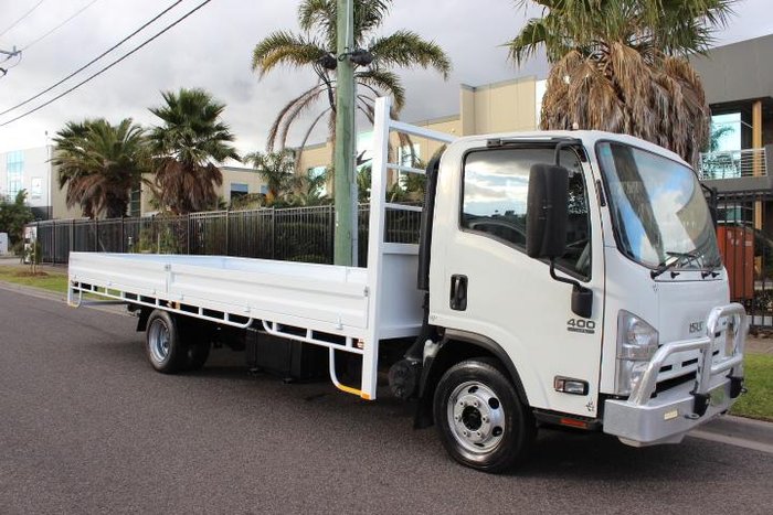 2014 Isuzu N Series NPR 400 WHITE