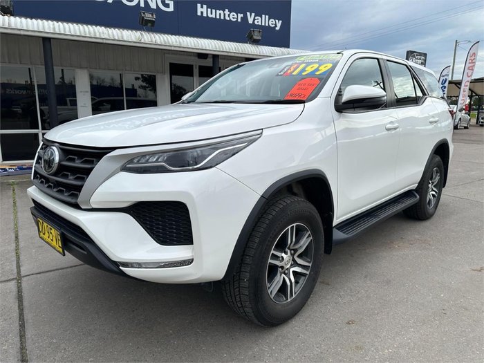 2022 Toyota Fortuner GX GUN156R 4X4 Dual Range Glacier White