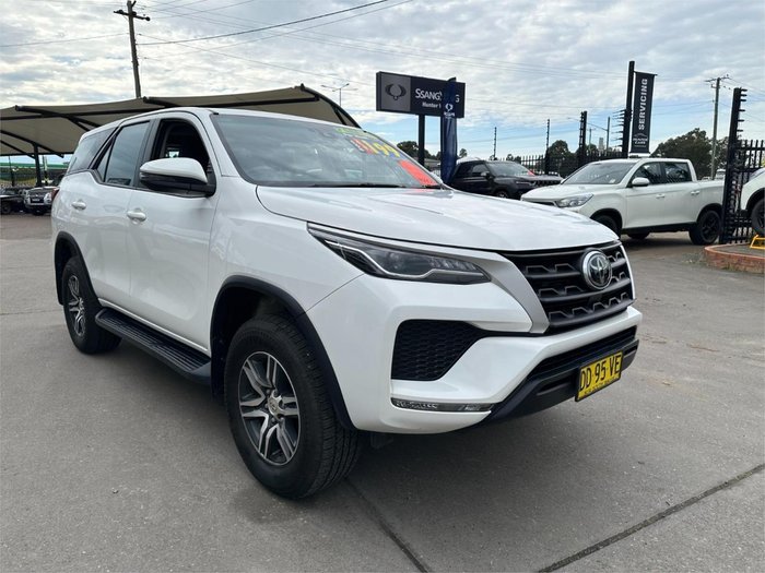 2022 Toyota Fortuner GX GUN156R 4X4 Dual Range Glacier White