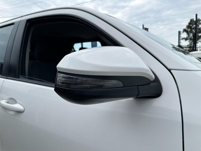 2022 Toyota Fortuner GX GUN156R 4X4 Dual Range Glacier White