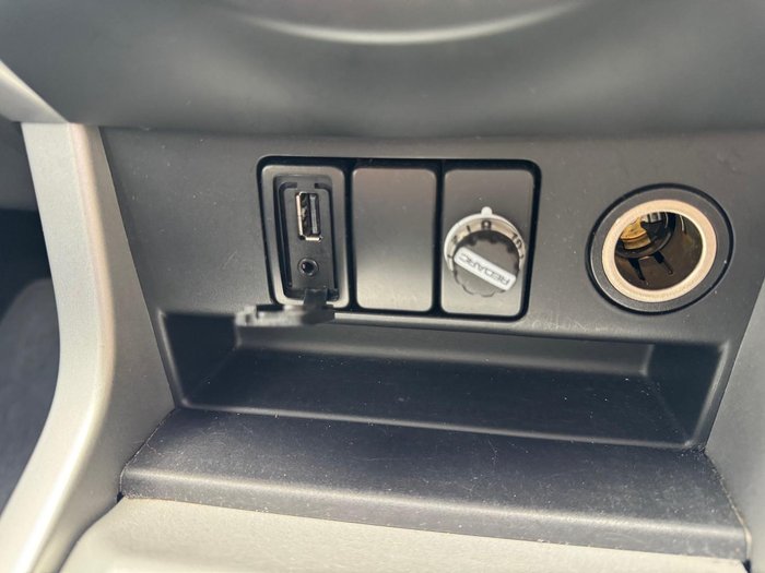 2015 Isuzu MU-X LS-T