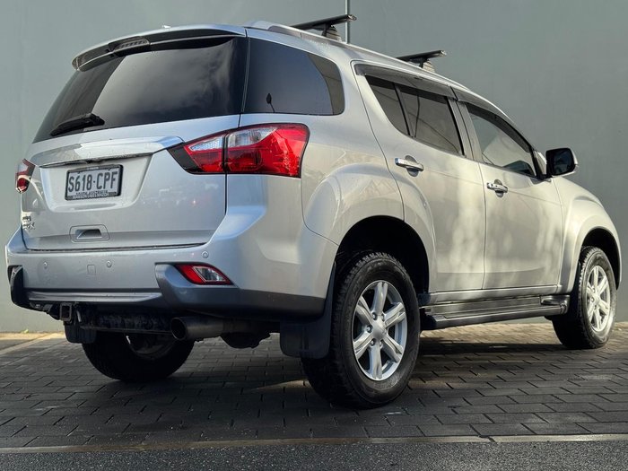 2015 Isuzu MU-X LS-T