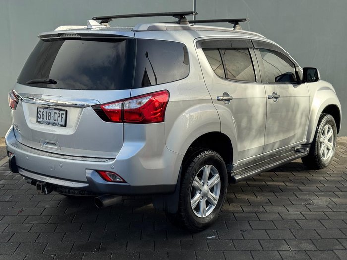 2015 Isuzu MU-X LS-T