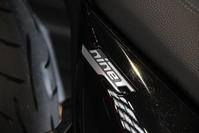 2024 BMW R 12 nineT HL R 12 Black