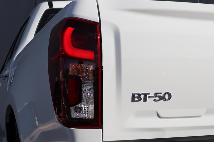 2025 Mazda BT-50 XT