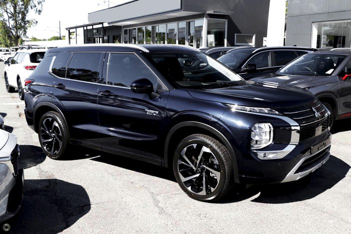 2024 Mitsubishi Outlander PHEV Exceed