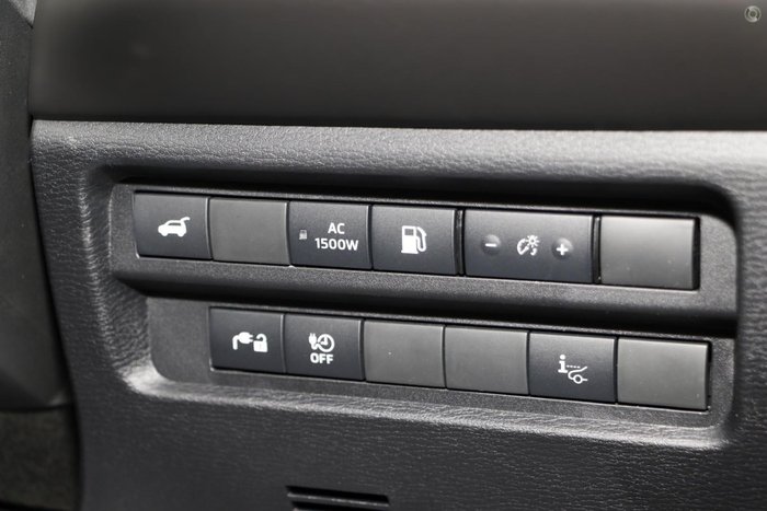 2024 Mitsubishi Outlander PHEV Exceed