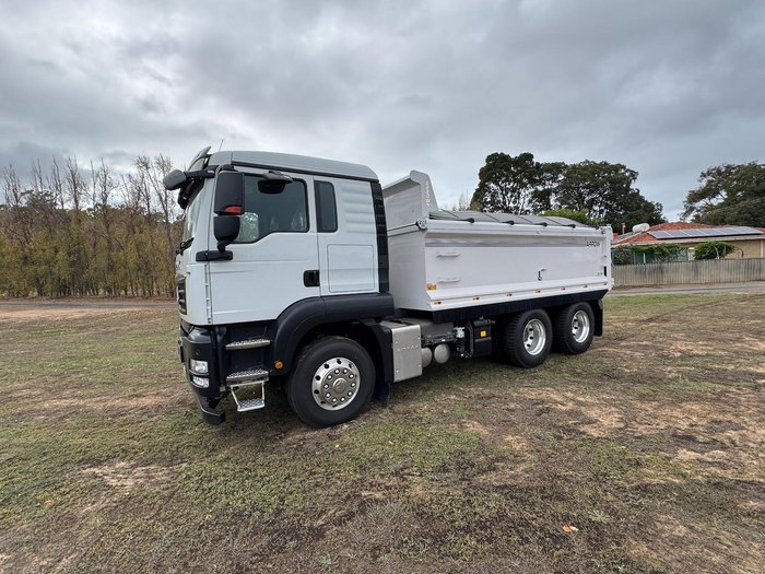 2025 Sitrak C7h Aussie Made Body