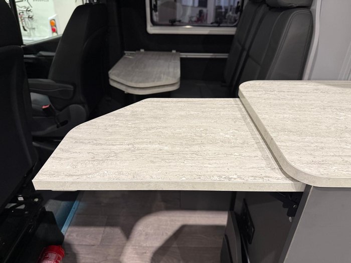 2025 Avida Explorer Lx