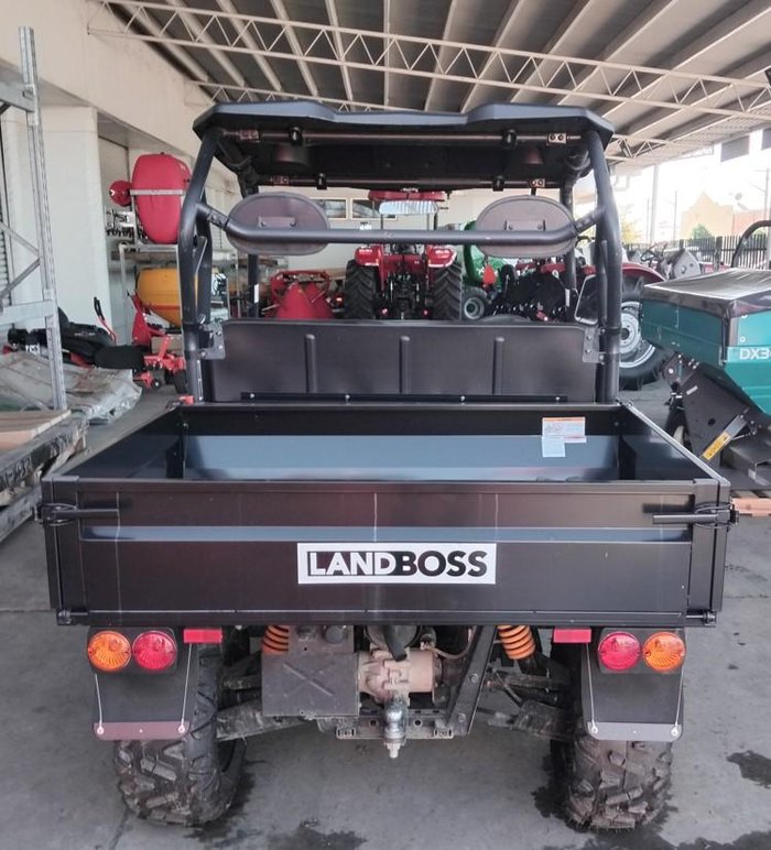 2022 Landboss 800D EPS RHD ORANGE
