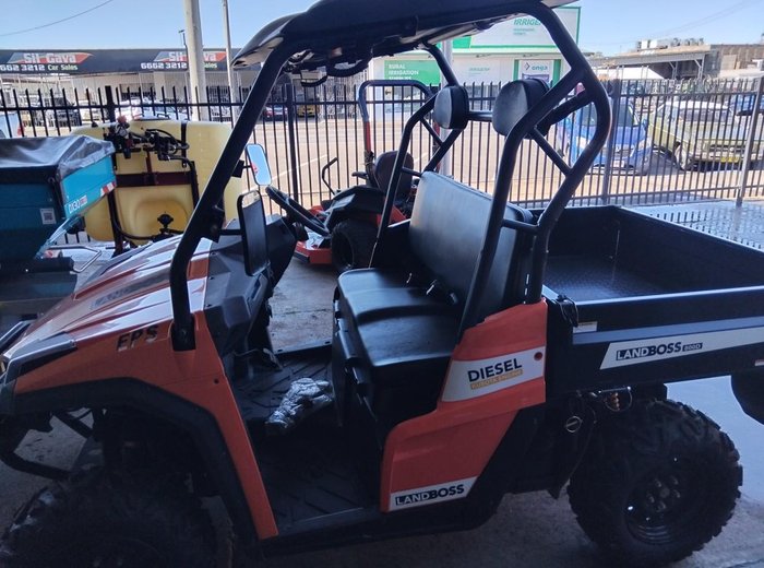 2022 Landboss 800D EPS RHD ORANGE