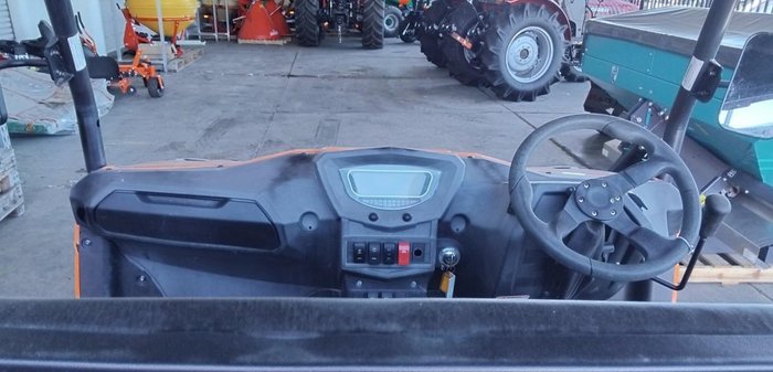 2022 Landboss 800D EPS RHD ORANGE