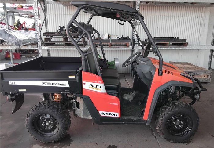 2022 Landboss 800D EPS RHD ORANGE