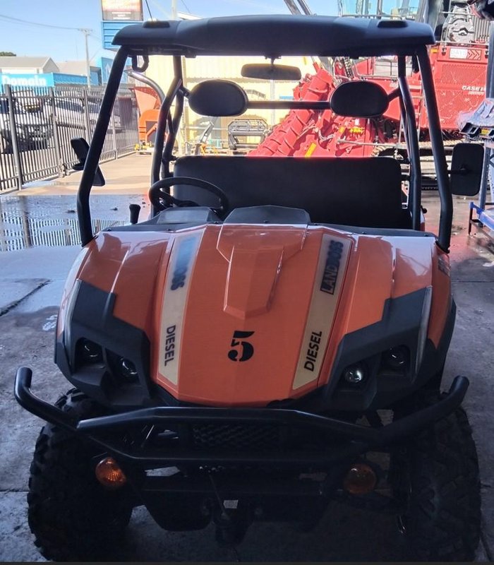2022 Landboss 800D EPS RHD ORANGE