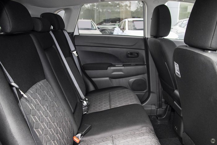 2024 Mitsubishi ASX MR