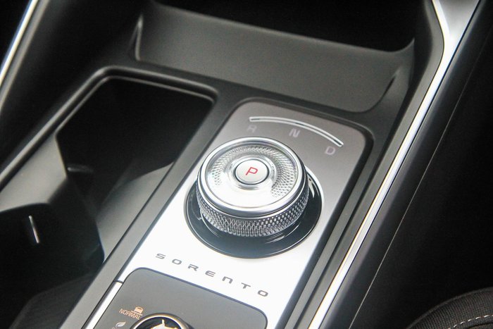 2025 Kia Sorento Sport