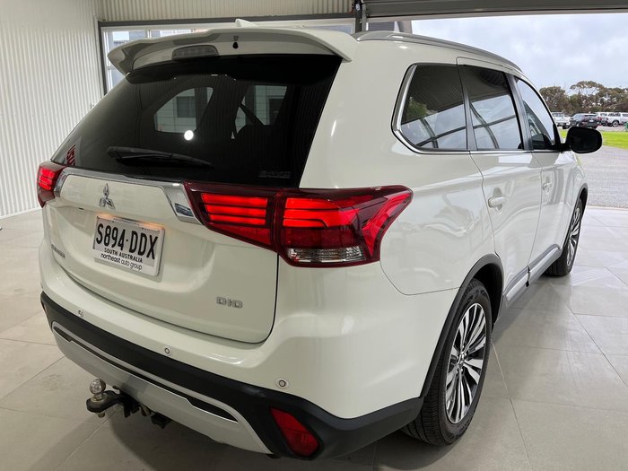 2020 Mitsubishi Outlander LS