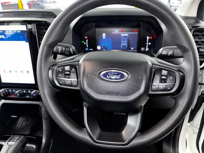 2025 Ford Everest Ambiente