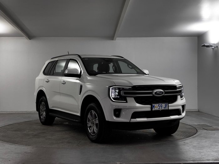 2025 Ford Everest Ambiente