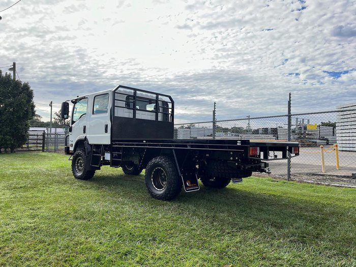 2025 Isuzu N Series NPS 75/45-155 White