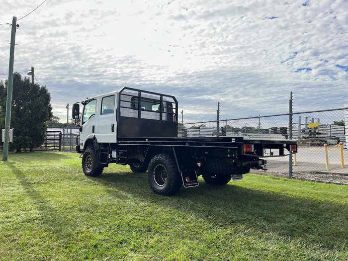2025 Isuzu N Series NPS 75/45-155 White