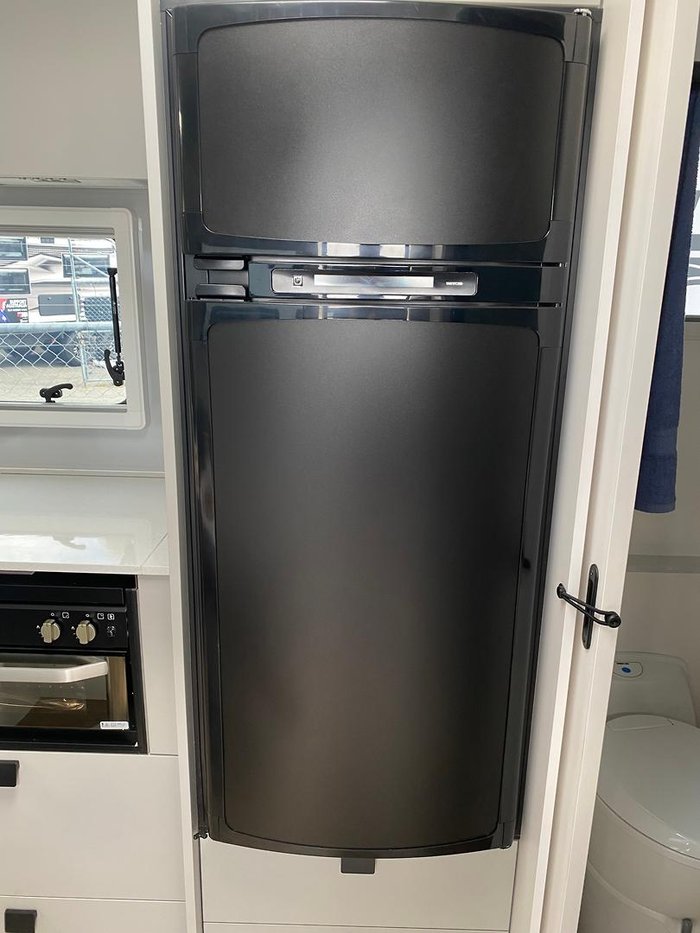 2025 New Age Caravans Manta Ray 16Ft Adventurer