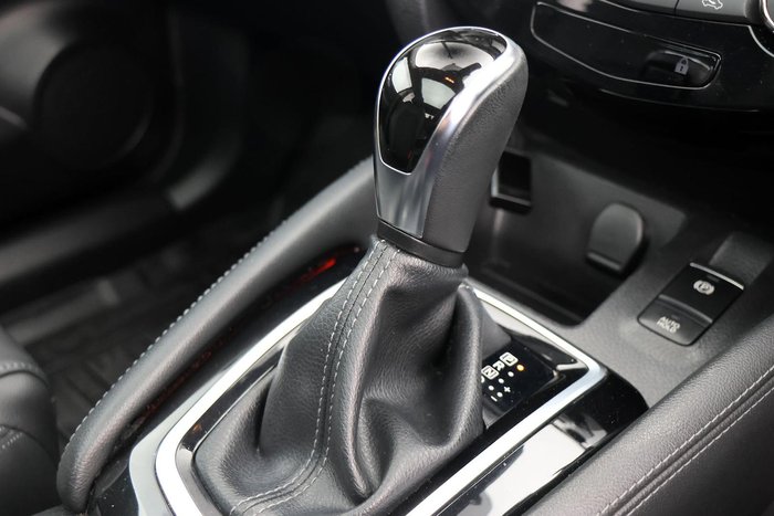 2018 Nissan QASHQAI N-TEC J11 Series 2 Magnetic Red