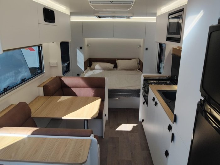 2025 New Age Caravans Manta Ray 19Ft Couple Van Aussie Made Composite Full Ensuite
