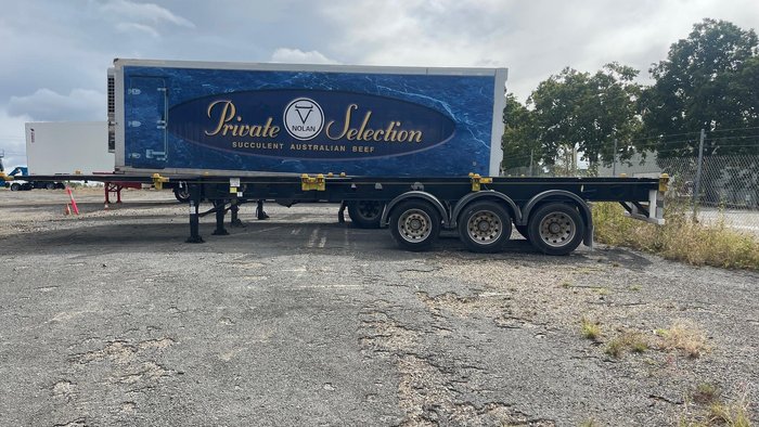 2014 Vawdrey 40' B Skel Black