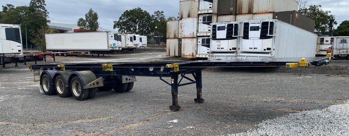 2014 Vawdrey 40' B Skel Black